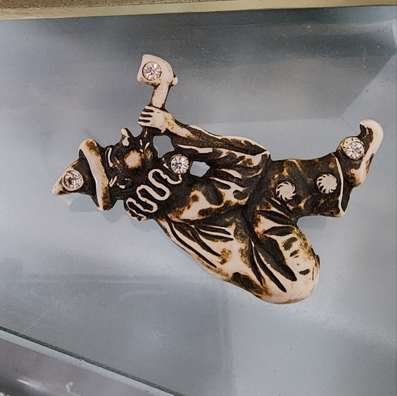 Vintage Art Deco era Clown Blowing Bubbles Celluloid Rhinestone Pin Brooch - Picture 3 of 6